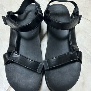 Reef Black Sandals with Adjustable Straps